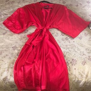 VS satin long robe